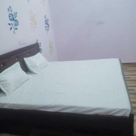 Hotel O The Village Hotel Panchli Kültér fotó